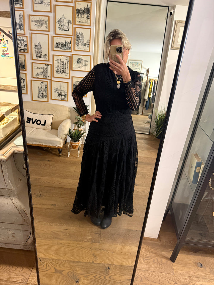 Lanou Dress