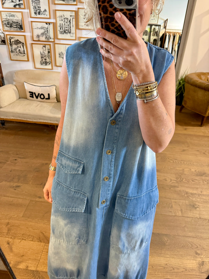 Fuller Dress