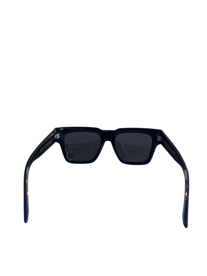 7004 Black Shades