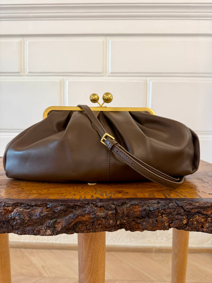 Poppins Clutch