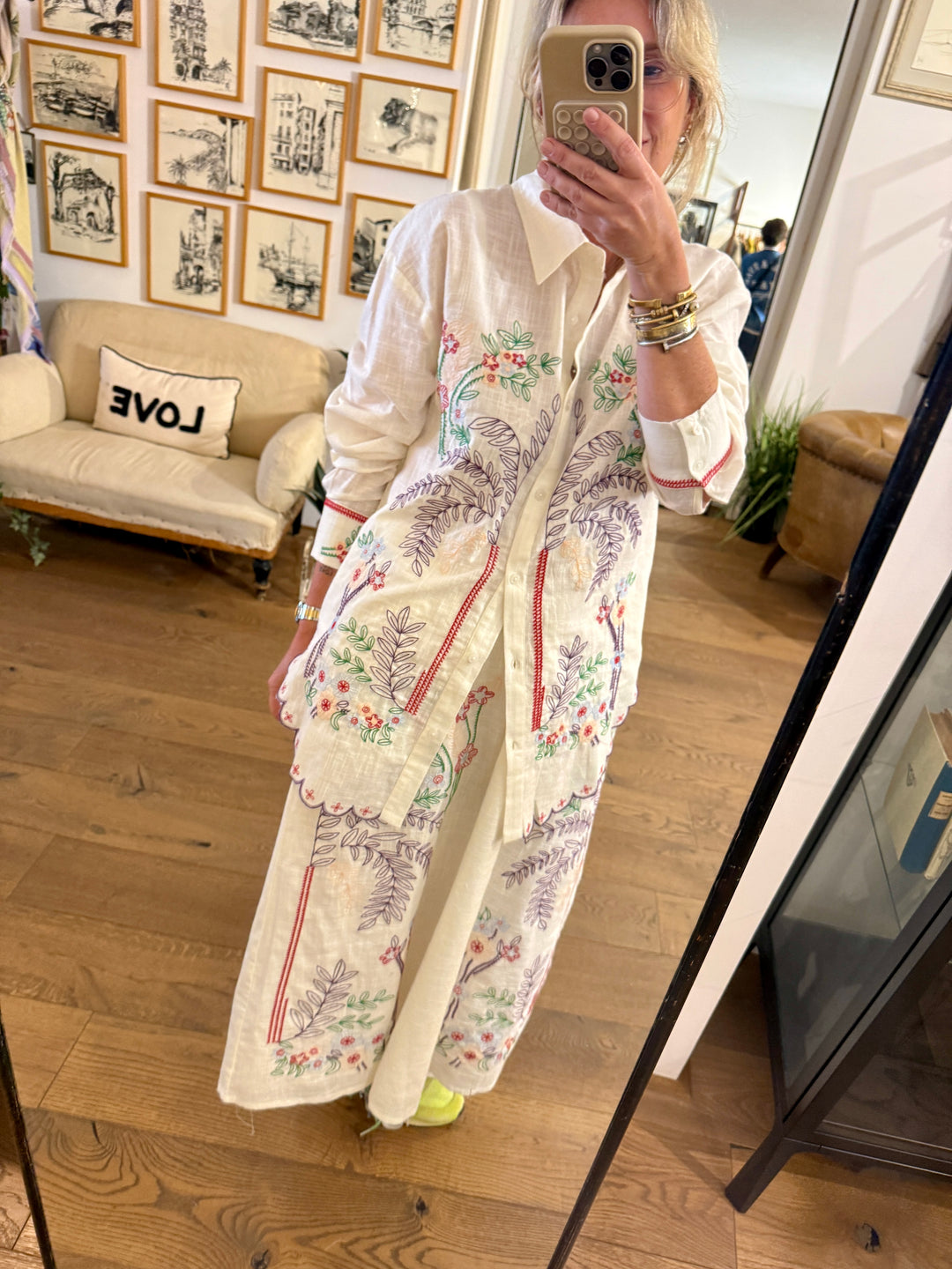 Anou Skirt