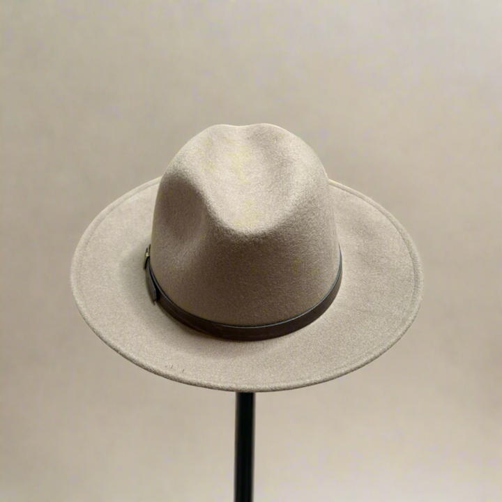 Elisee Hat