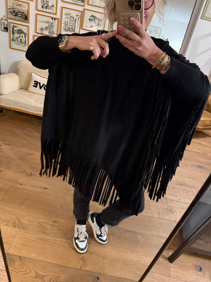 Lewana Poncho