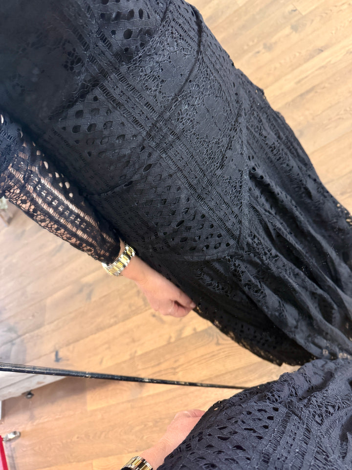 Lanou Dress