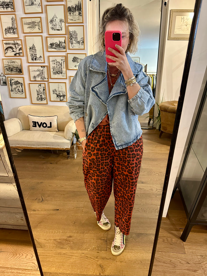 Magic Pants