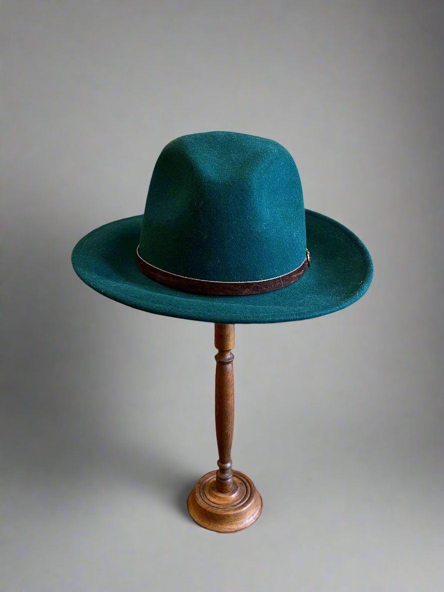 Elisee Hat