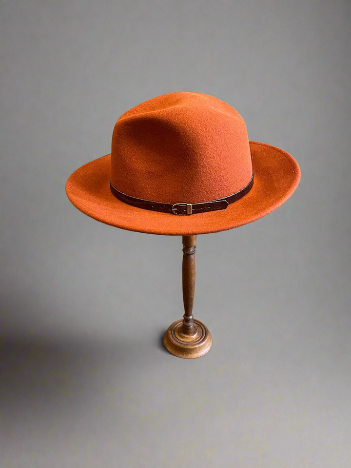 Elisee Hat