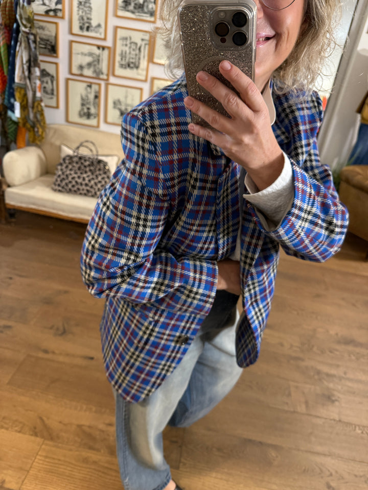 Ecked Blazer