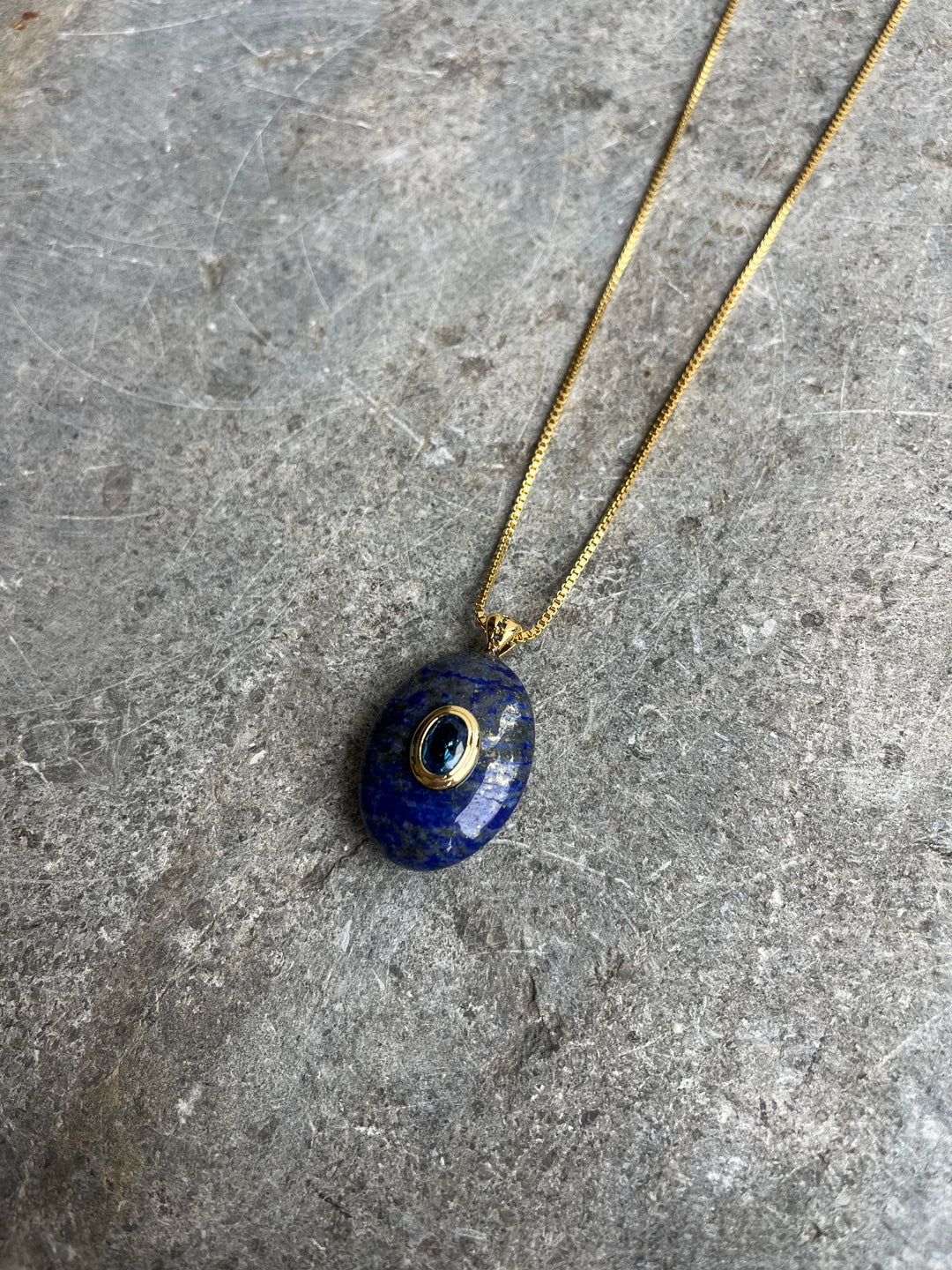 Ovale Necklace