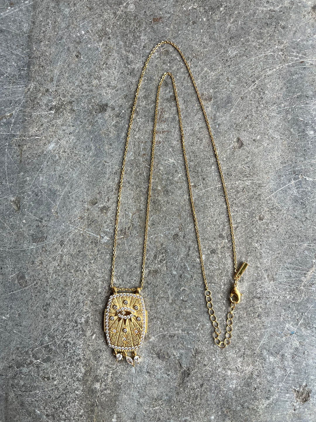 Boon Necklace