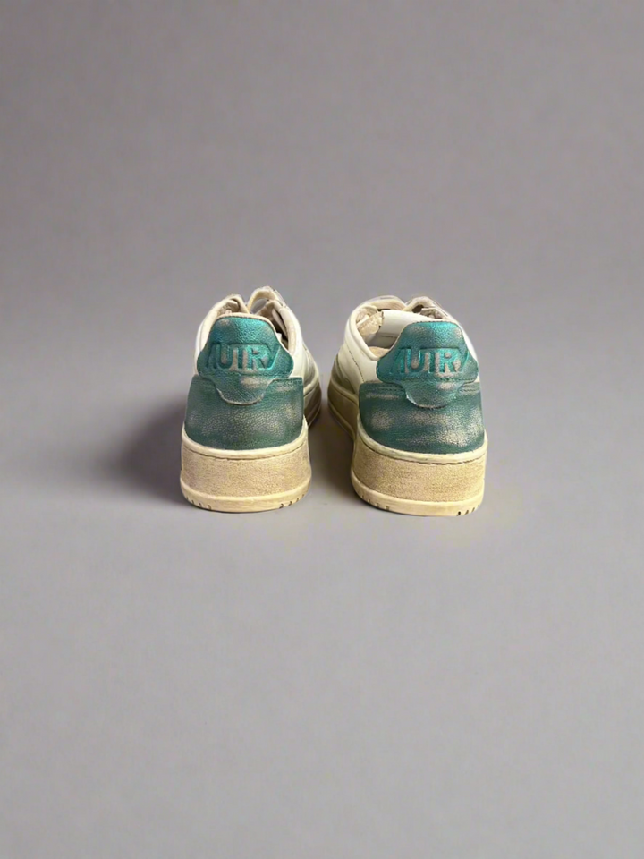 Autry Super Vintage