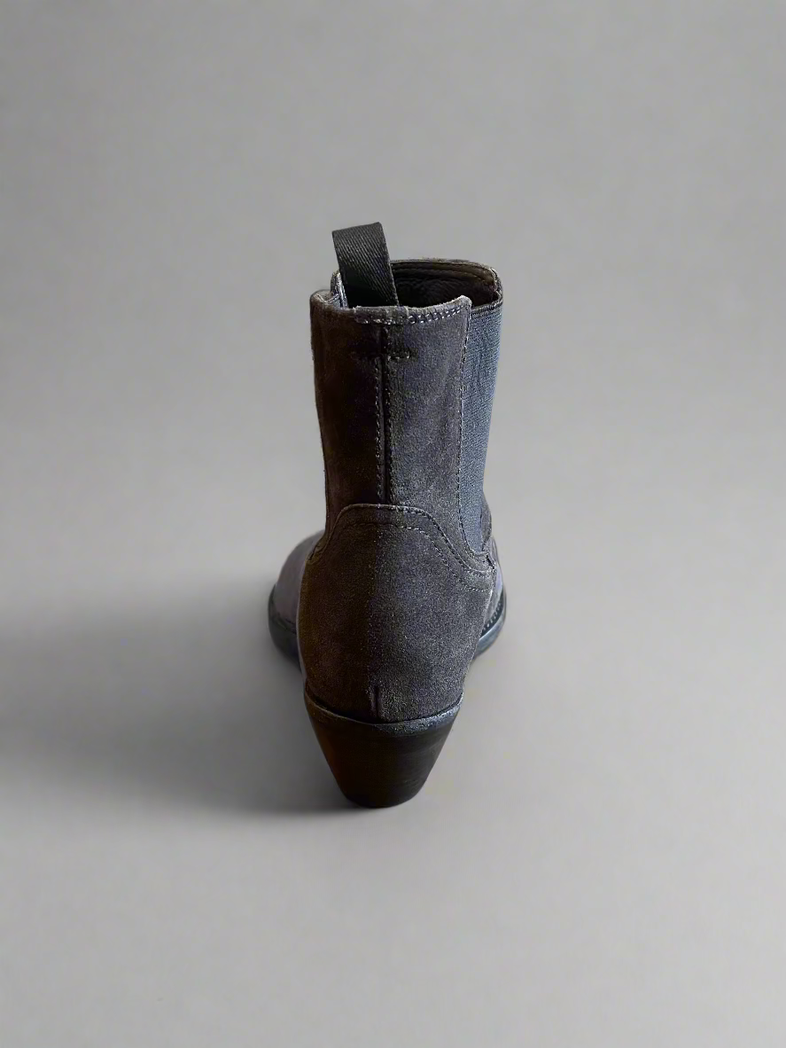 Wanda Boots