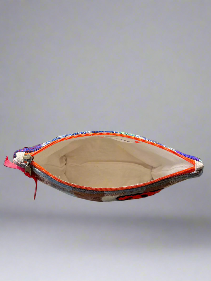 Moussa Pouch