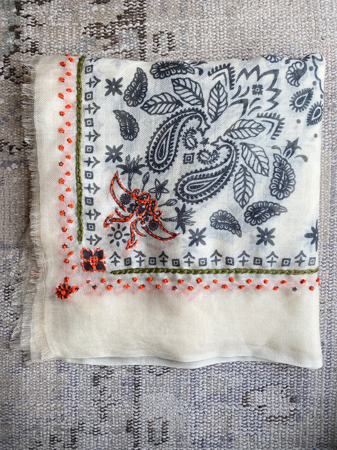 Bobi Scarf