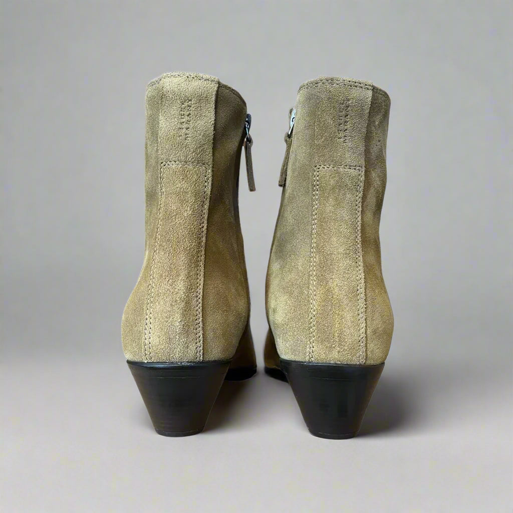 Adnae Boots