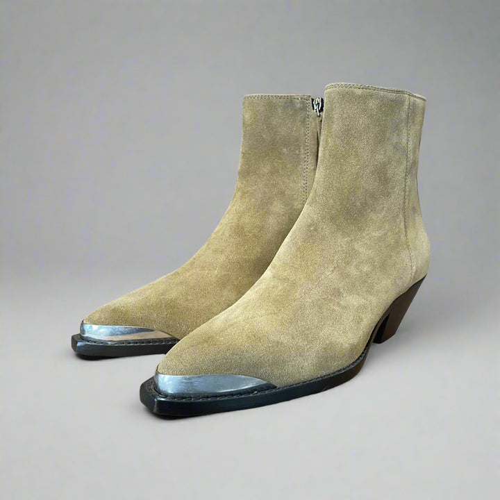 Adnae Boots