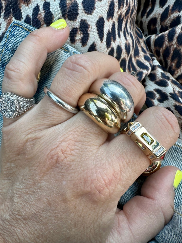 Tita Ring