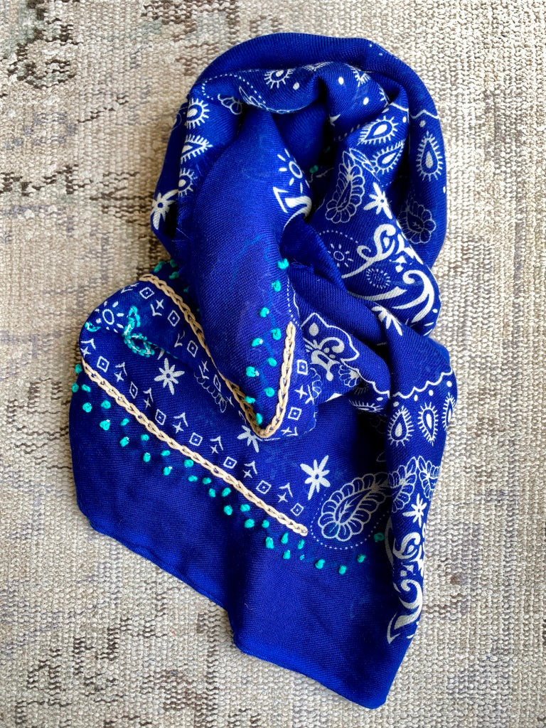 Bobi Scarf